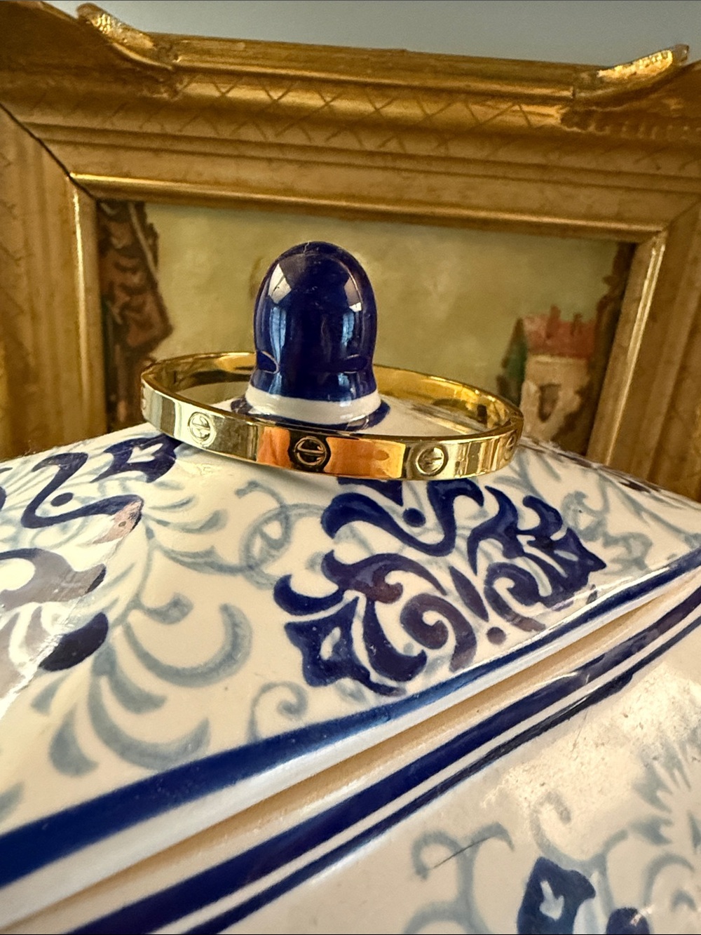 Love Style Bangle Bracelet with hinge opening    Engraved screw design